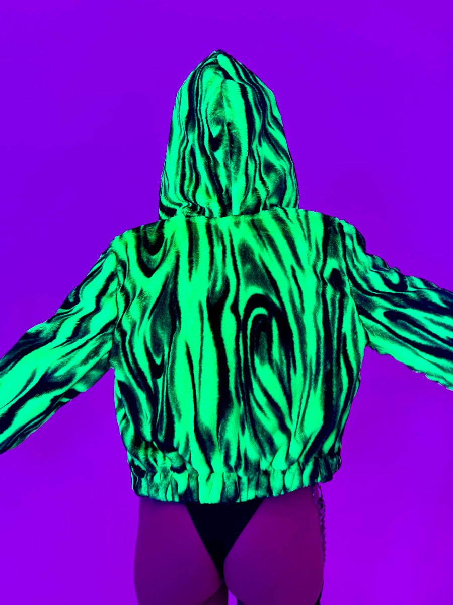 Alien Aura 🛸 Reversible Faux Fur Jacket