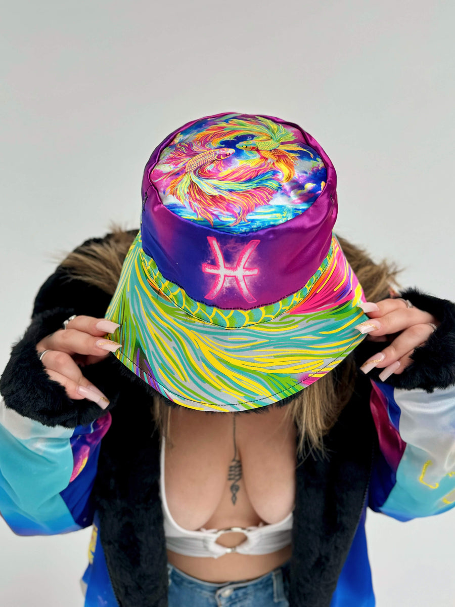 Zodiac Dreams ♓️ Pisces Bucket Hat